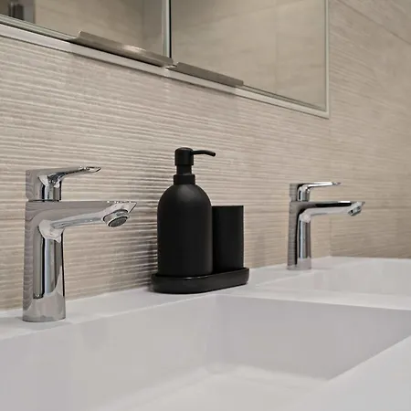 公寓 Chic 1br In Ville-haute Near Attractions & Wi-fi
