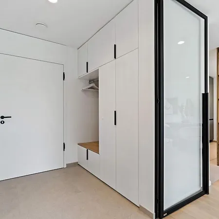 Chic 1br In Ville-haute Near Attractions & Wi-fi Apartment Luxembourg