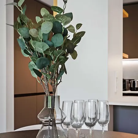 Chic 1br In Ville-haute Near Attractions & Wi-fi Apartment *
